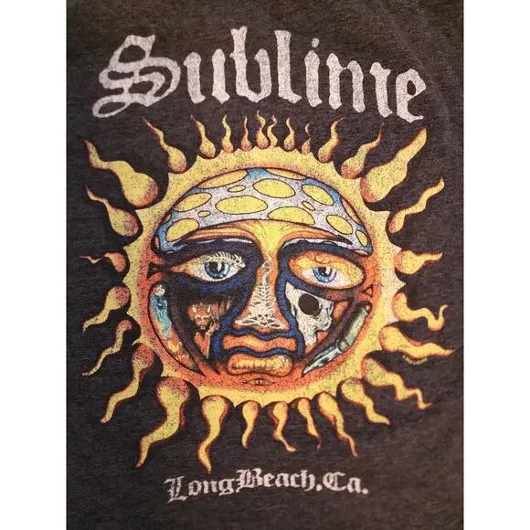 Sublime Ladies Cropped Graphic T-Shirt Size S Beachy Skatergirl - Picture 5 of 6